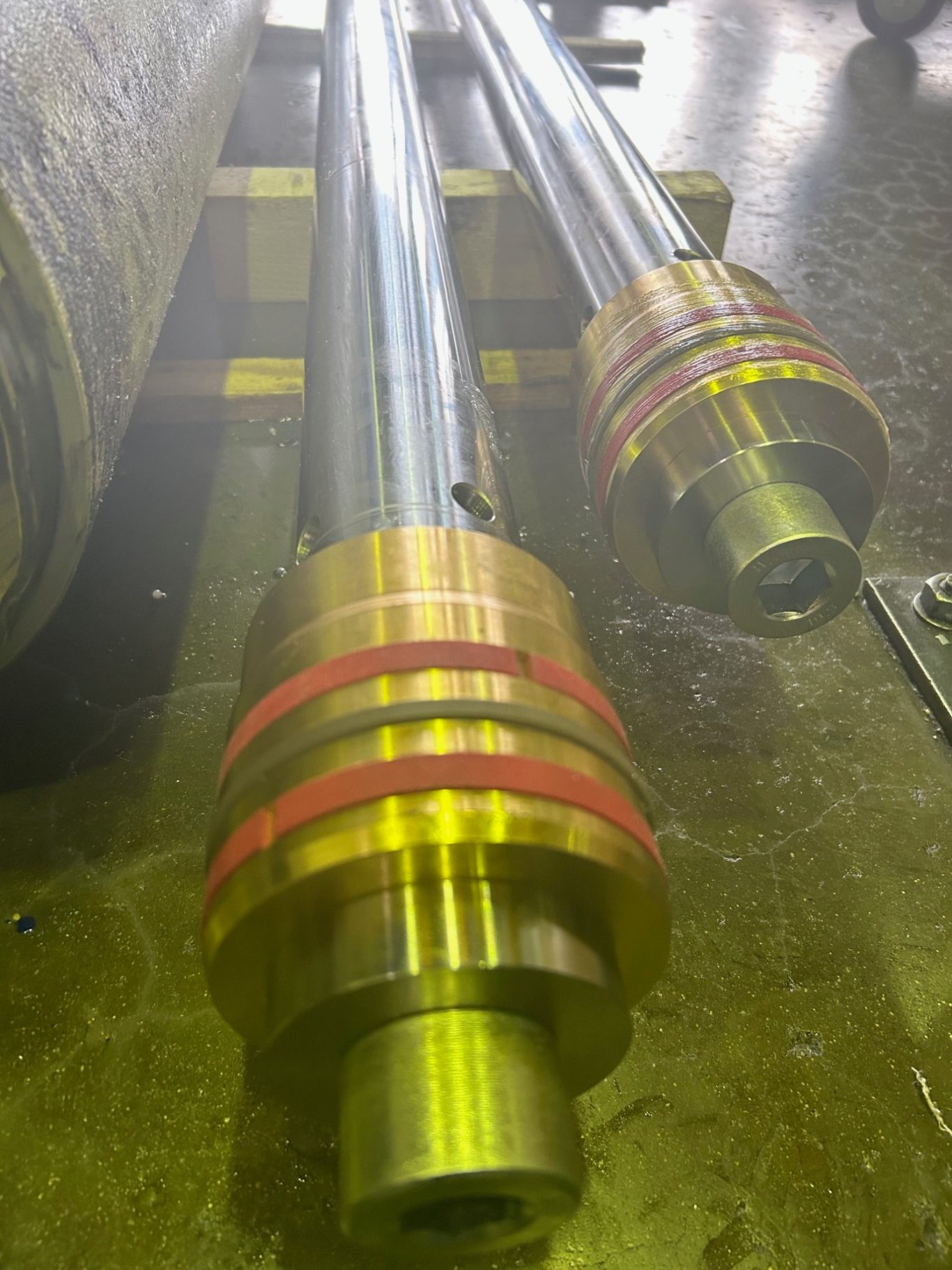 Étanchéités vérins ouverture/fermeture presse KM 1600T